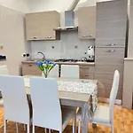 Acquamarina Home